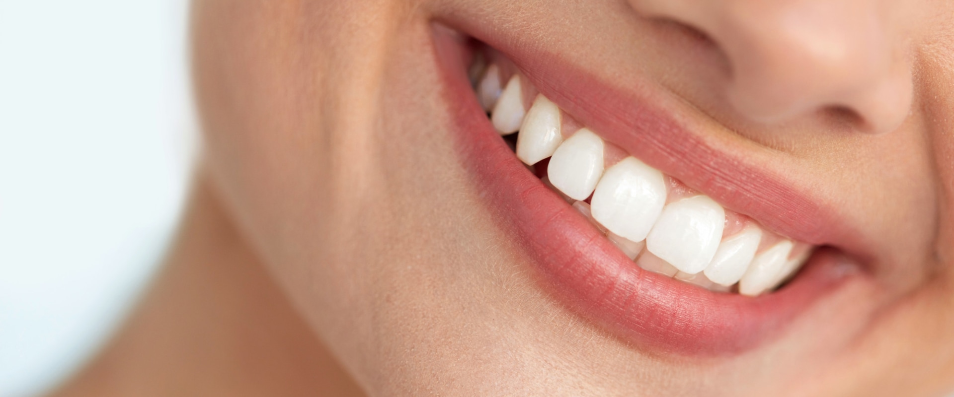 How to a Cosmetic Dentist